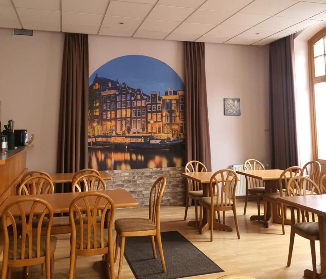 Gasthaus Pension Doerenkrug - Restaurant Augustdorf Ngoại thất bức ảnh